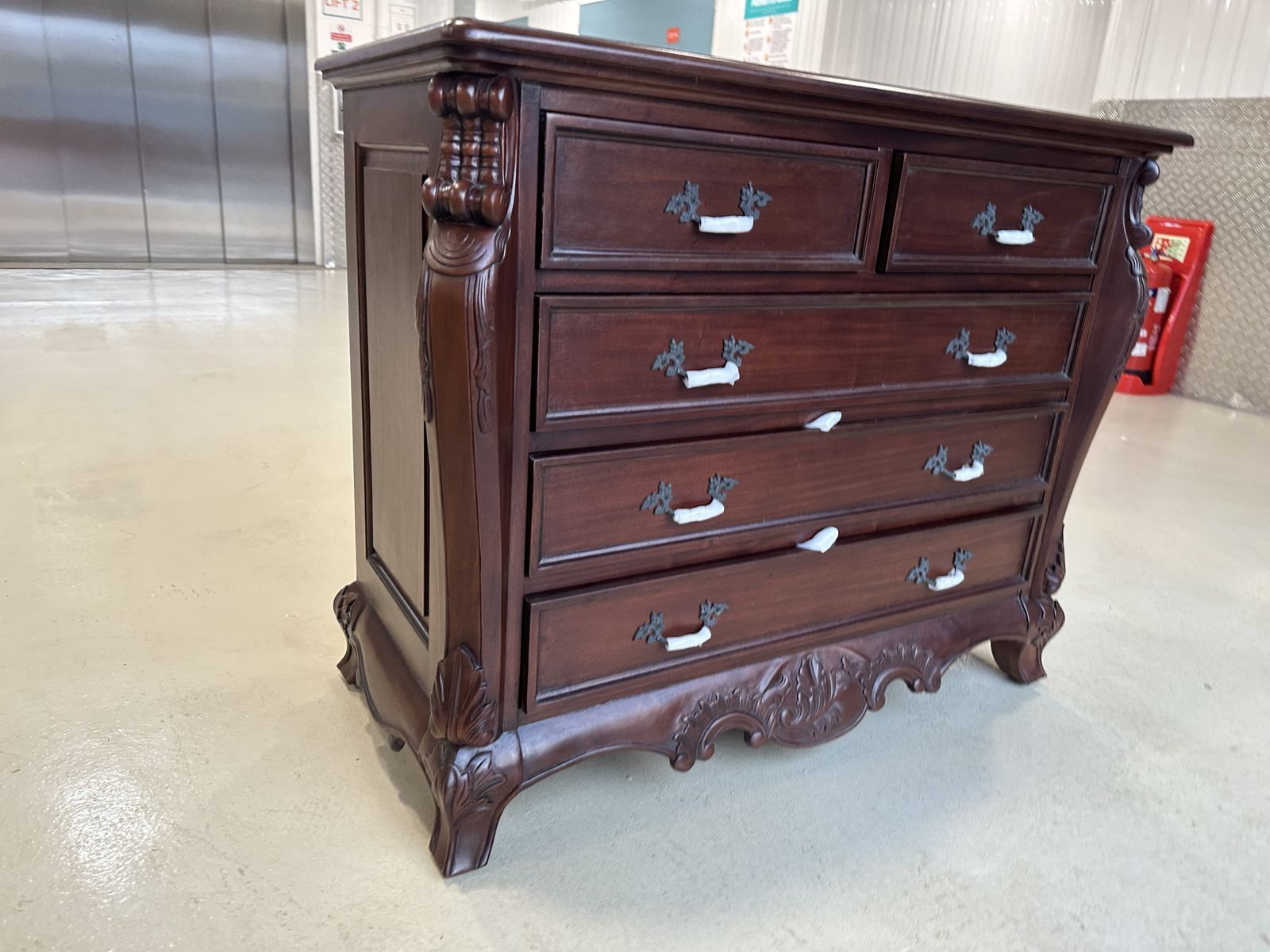 photo buy Brand New Masterpiece Raphael Handcrafted French Antique Style Chest Of Drawers – Rrp £870