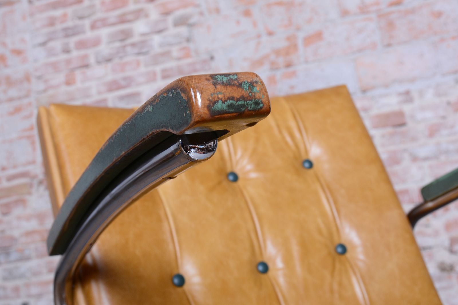 photo vinterior Pair Of Restored Bauhaus Armchairs, By Mücke Melder, Beech, Chrome, Czech, 1930s