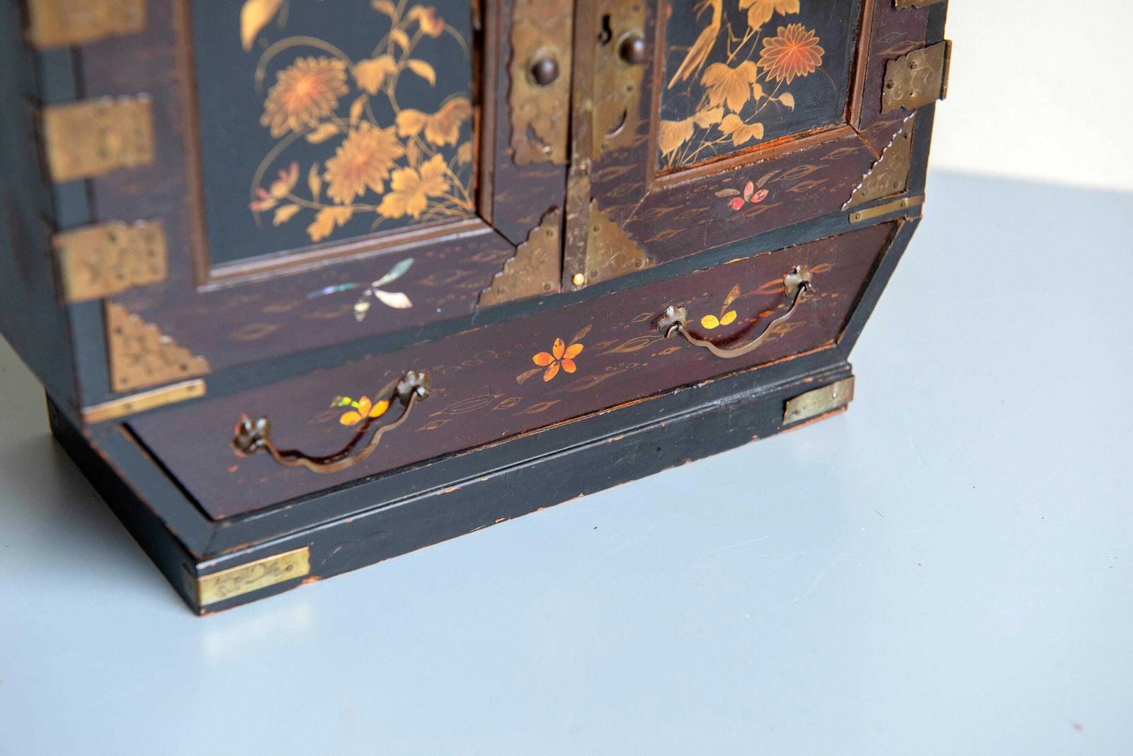 photo furniture Antique Japanese Cabinet – Meiji Period Lacquered Storage Box – Hand Painted Oriental Chest Of Drawers – Asian Jewelry Box
