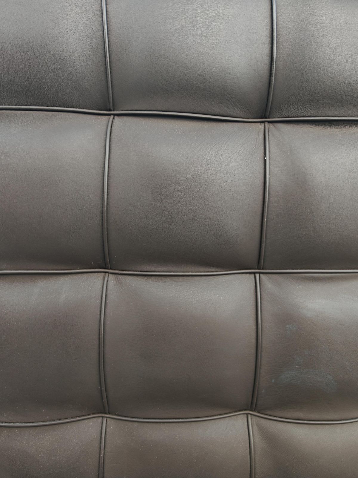 Vienna Secession Sofa "Kubus" By Josef Hoffmann, Manufactured By Wittmann photo vinterior