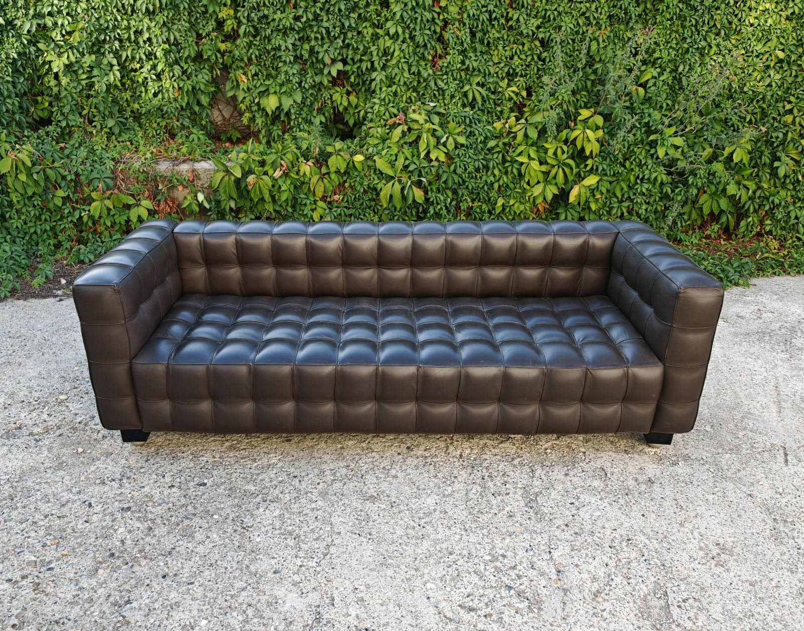 Vienna Secession Sofa "Kubus" By Josef Hoffmann, Manufactured By Wittmann photo buy