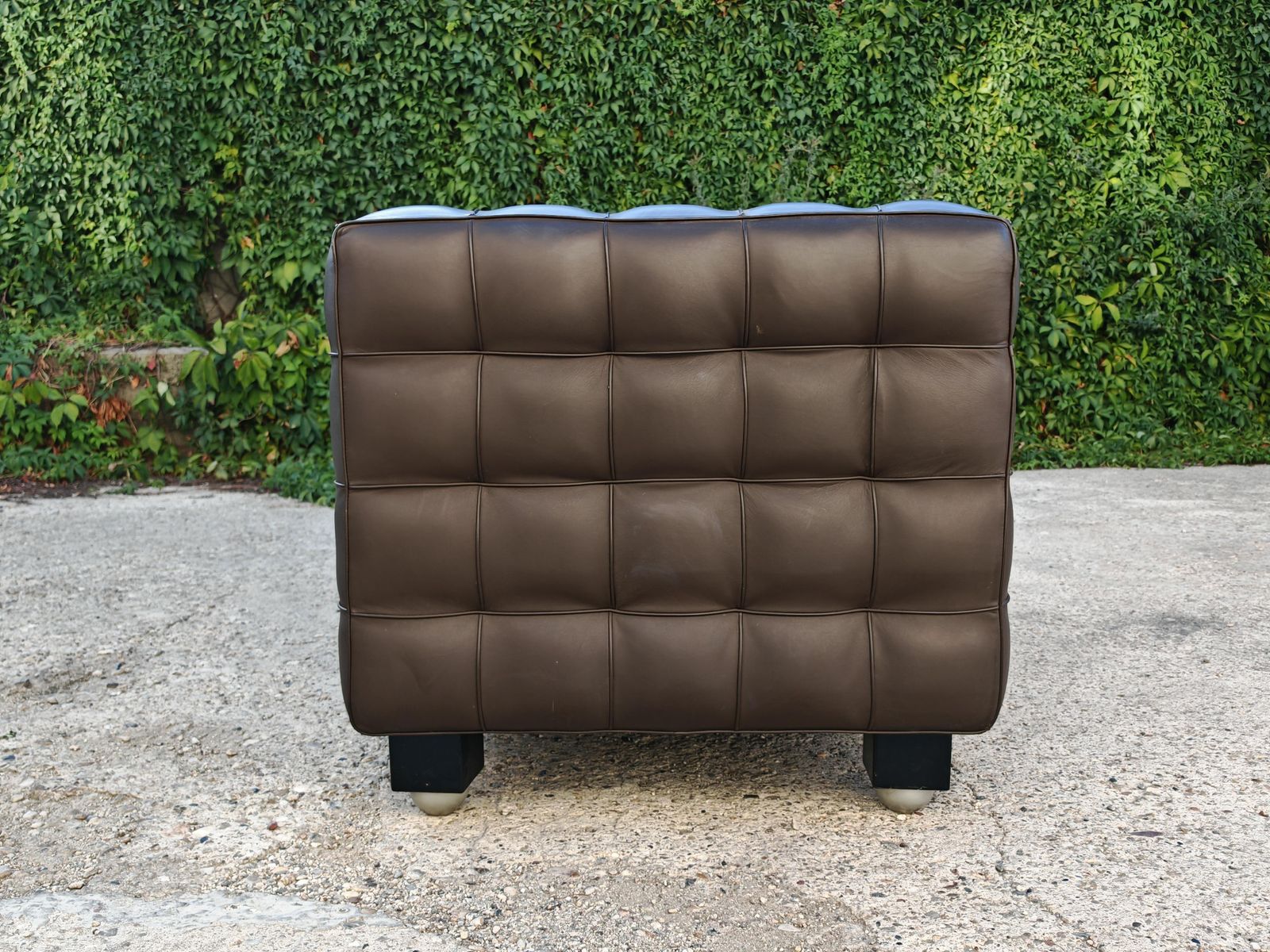 Vienna Secession Sofa "Kubus" By Josef Hoffmann, Manufactured By Wittmann photo vintage