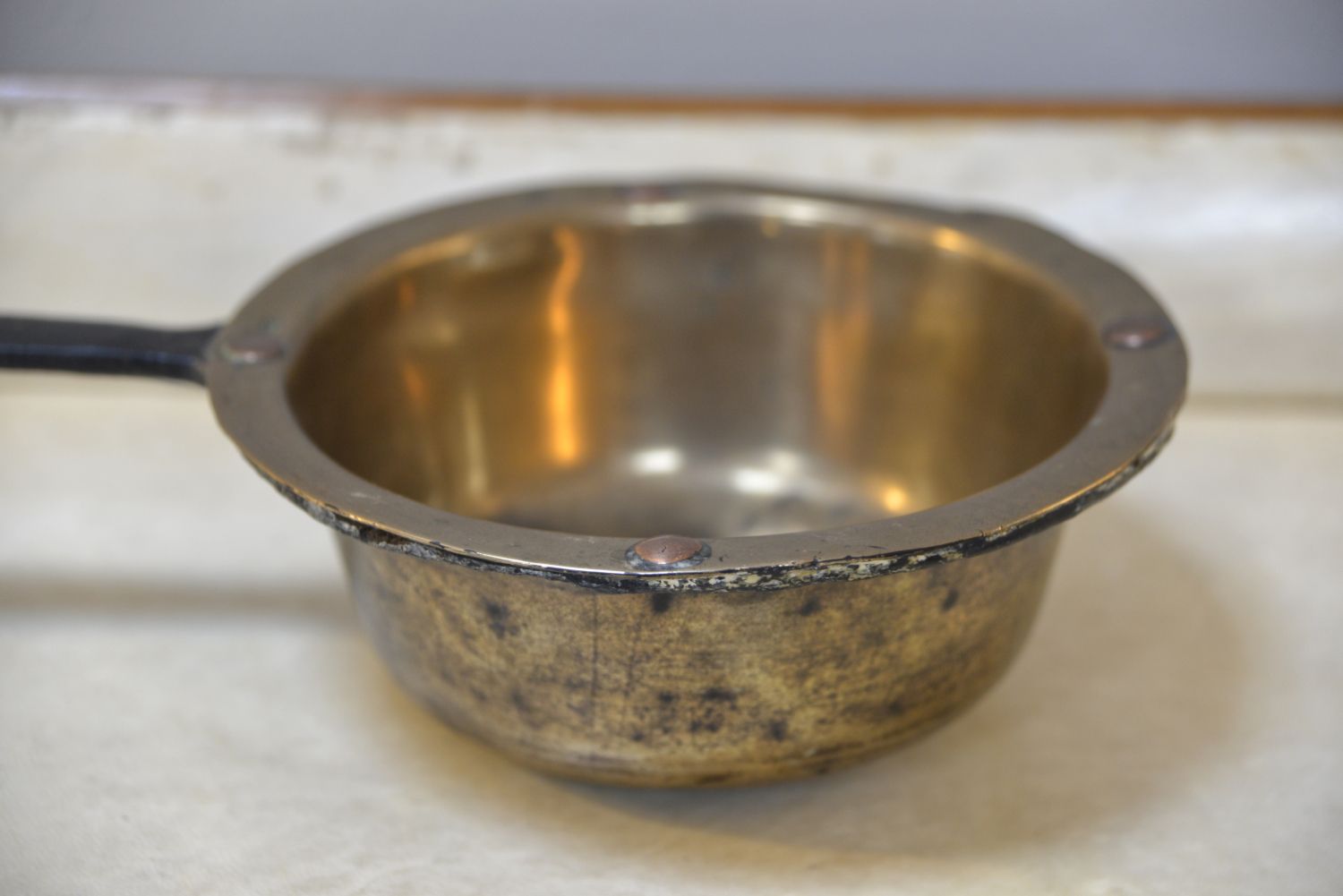 Georgian Fireside Down Hearth Skillet Brass Copper Cast Iron Pan English C1810 photo 265.0