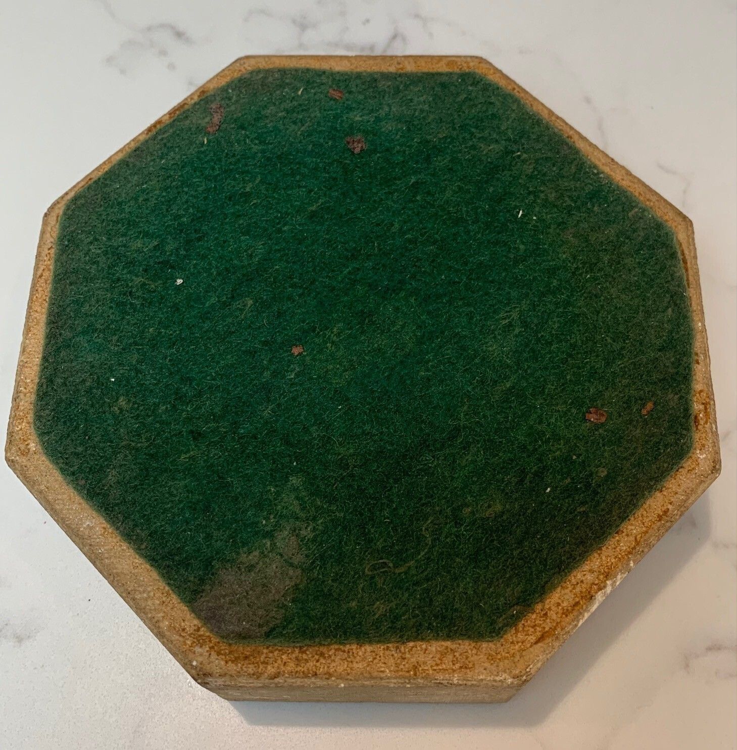 A Wwii Houses Of Parliament Stone Ashtray Featuring Winston Churchill, Salvaged From Enemy Air Raid On 1 May 1941 photo buy
