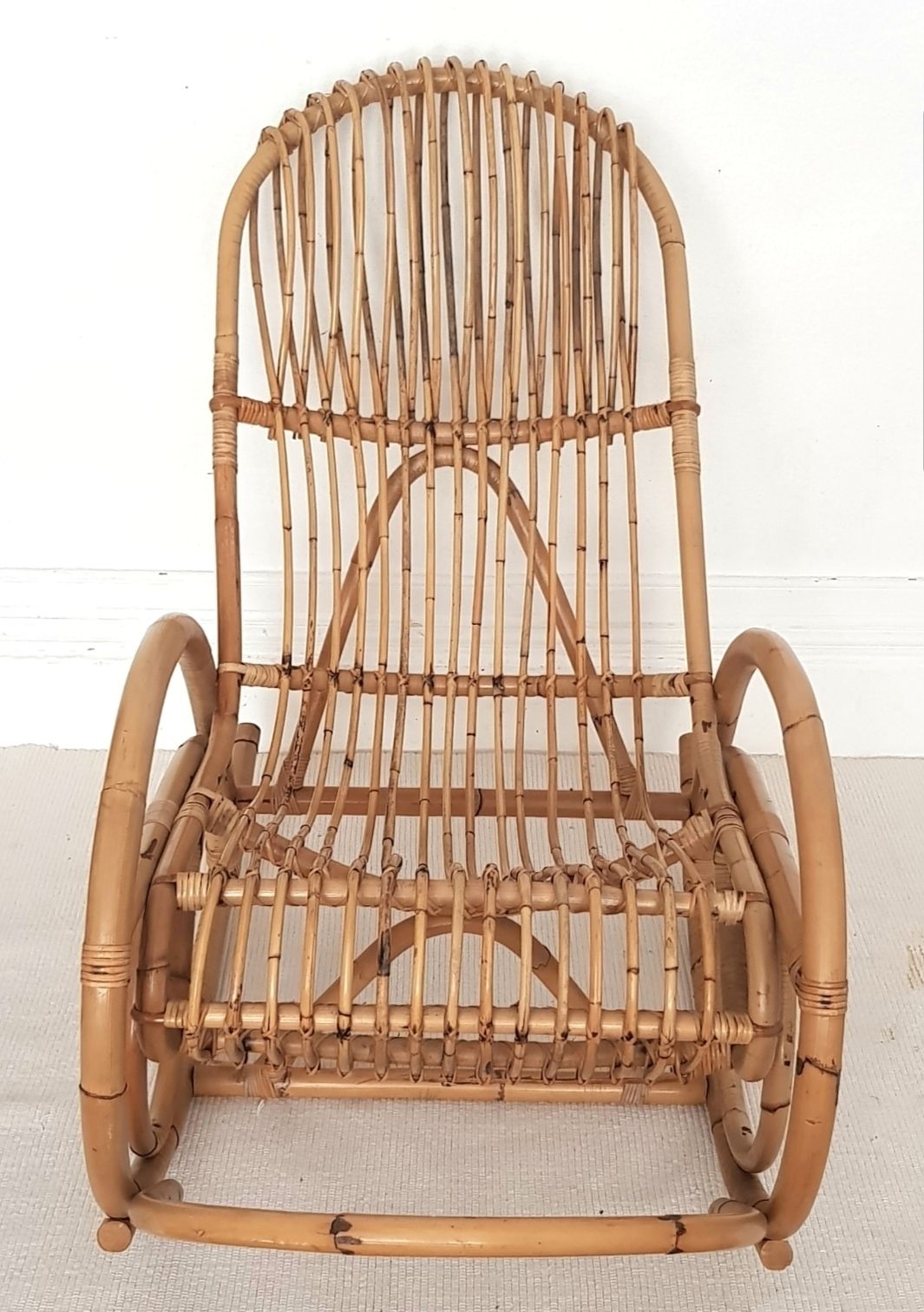Mid Century Italian Bamboo Rocking Chair, Franco Albini. photo Furniture