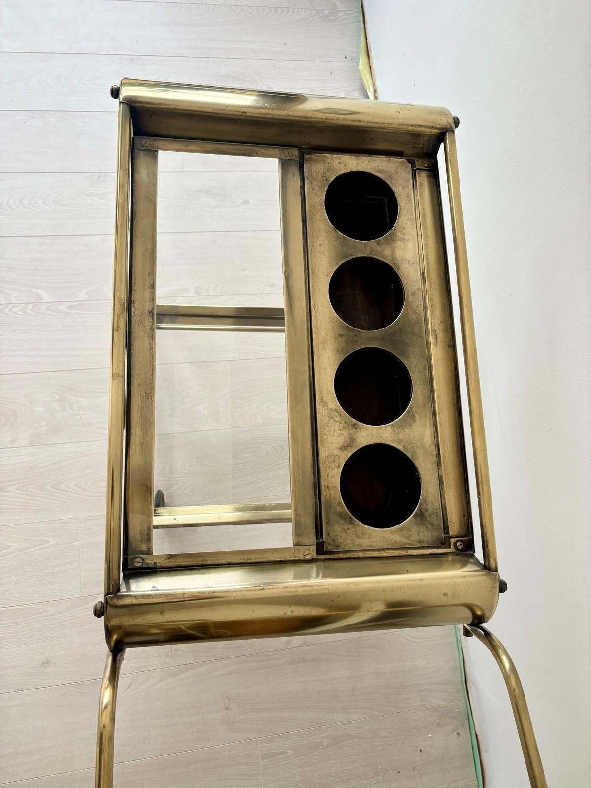 Mid Century Bauhaus Brass Drinks Trolley photo vinterior