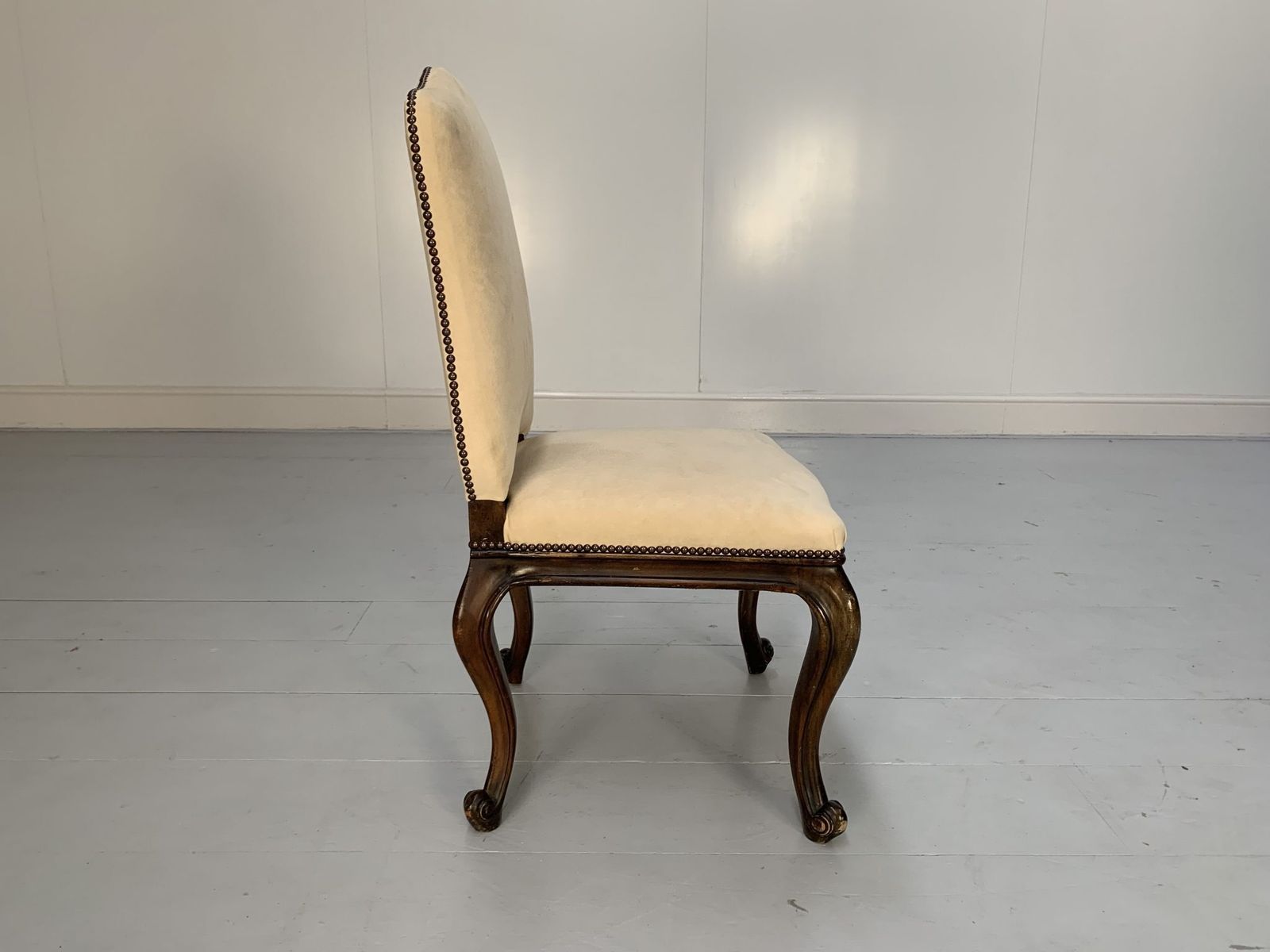 photo furniture Suite Of 8 Ralph Lauren “Noble Estate” Dining Chairs – In Ivory Suede