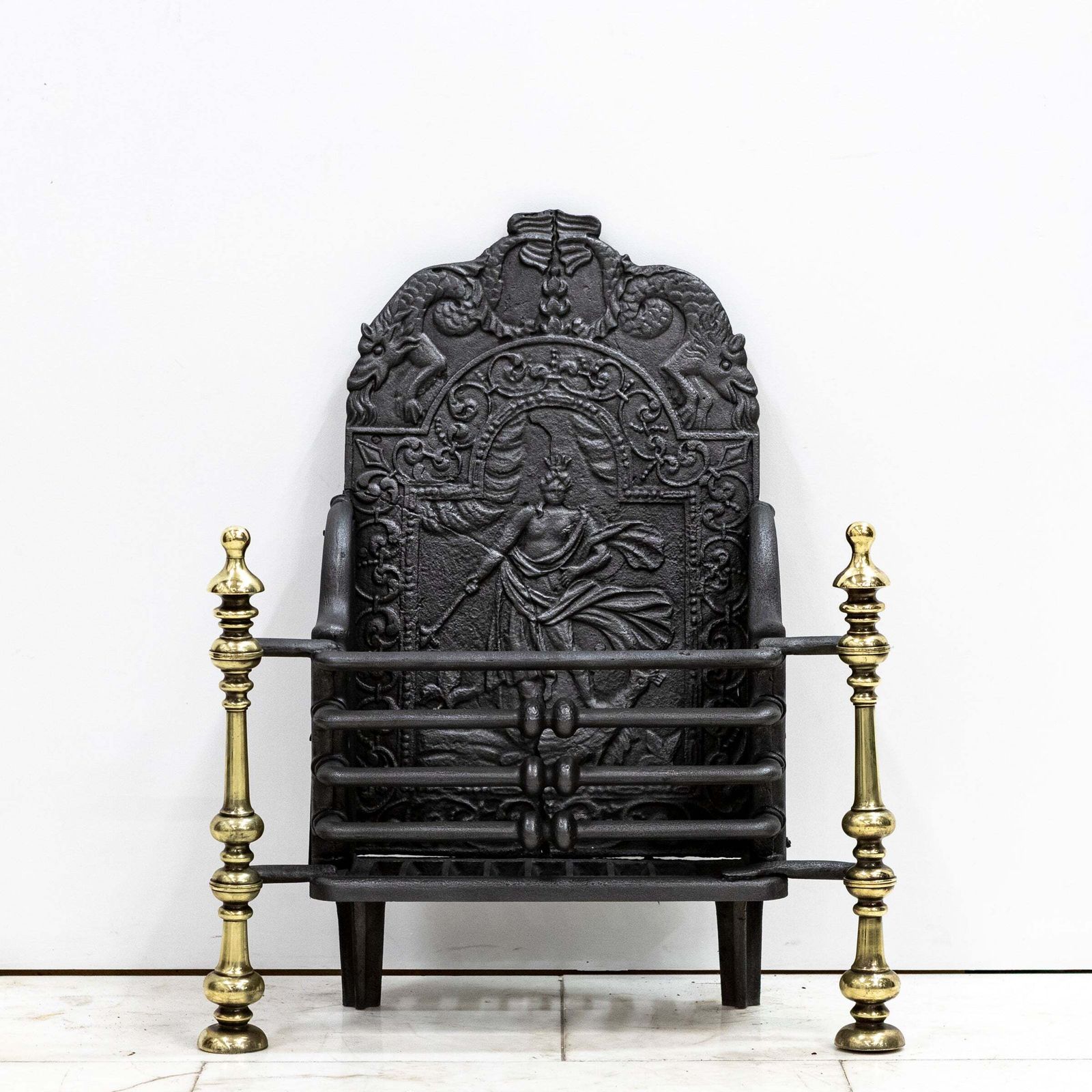 photo vinterior Antique Georgian Fire Basket With Brass Finials