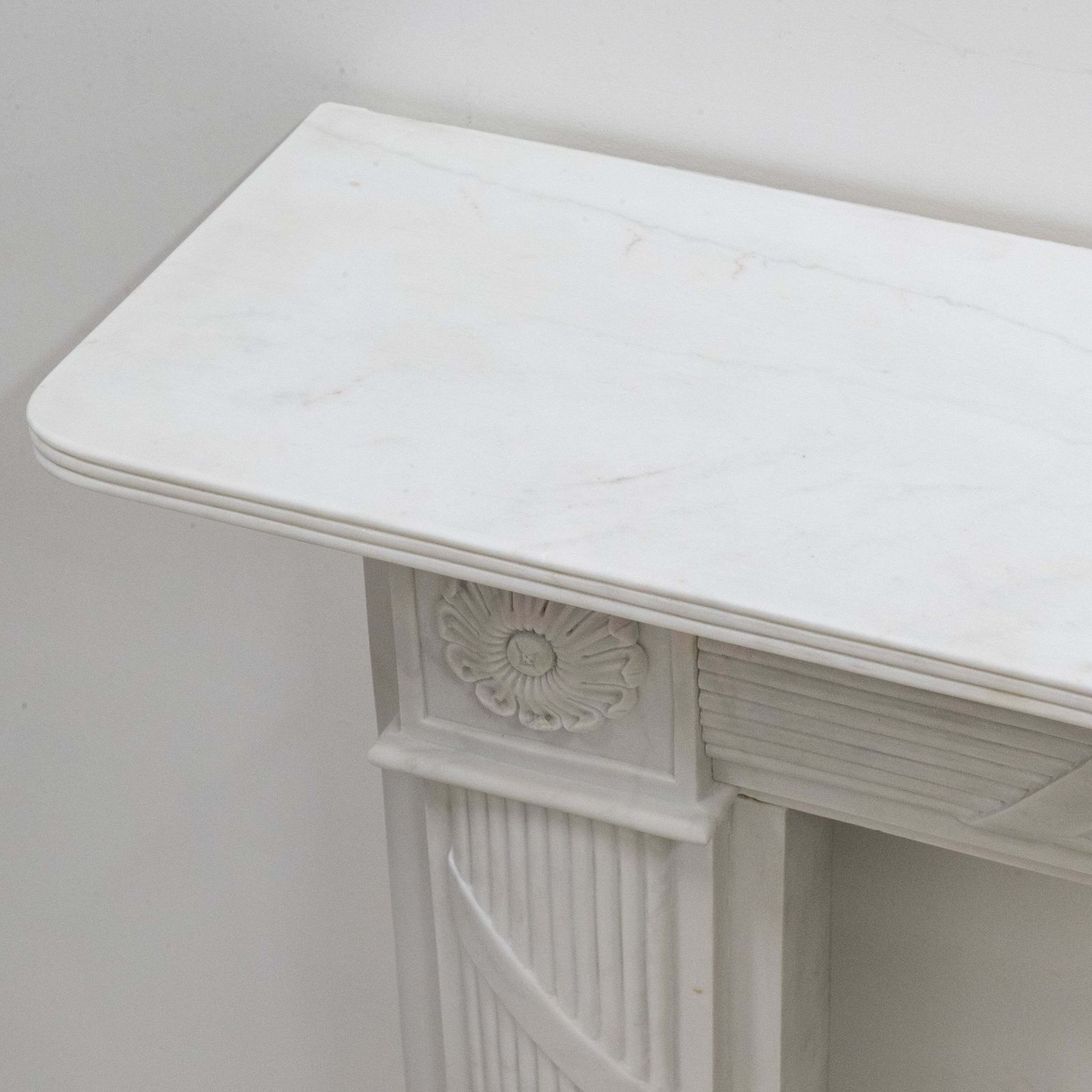 photo furniture Reclaimed Regency Style White Marble Surround
