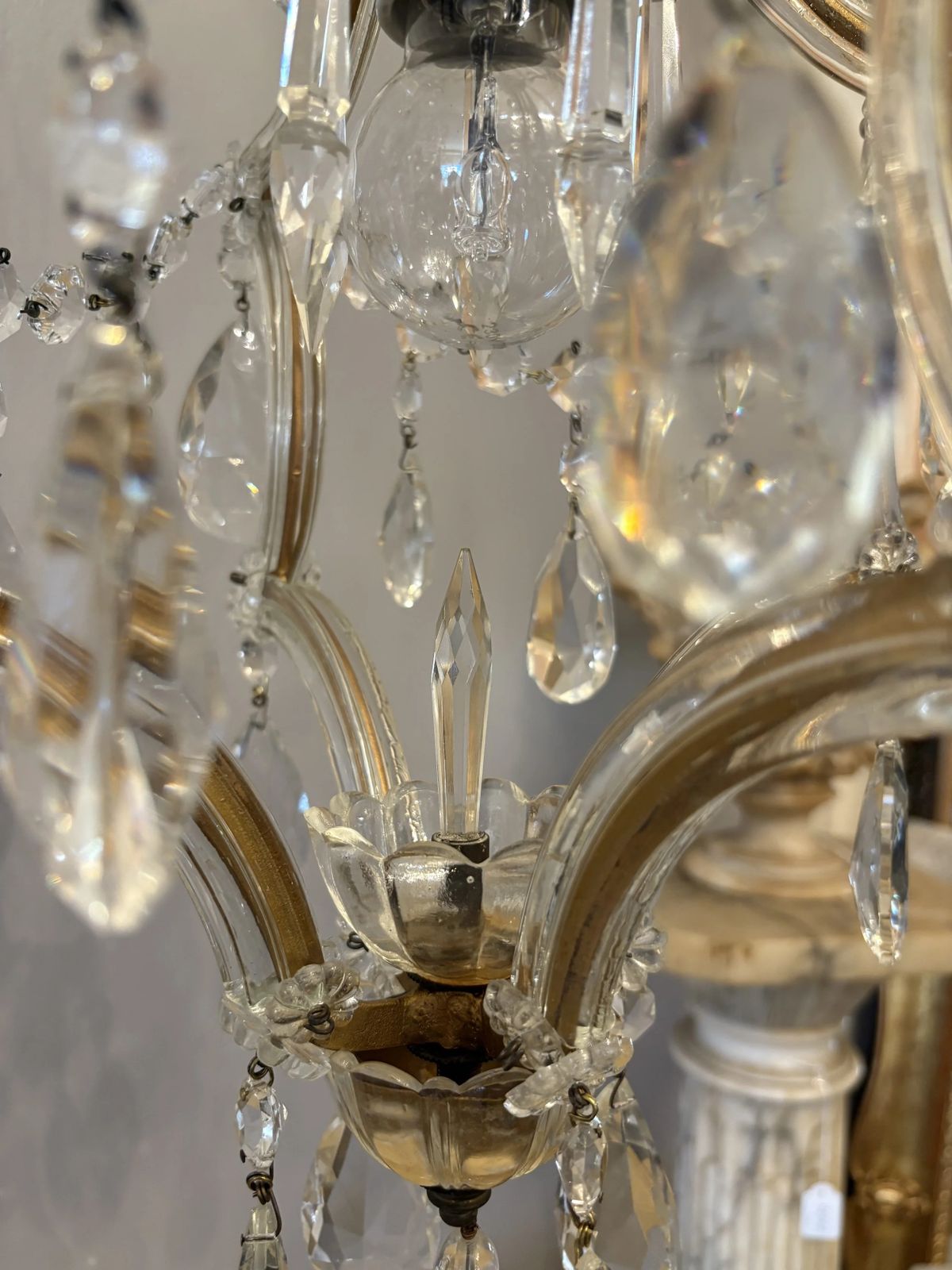 Italian Mid Century Maria Theresa Crystal Chandelier photo vinterior