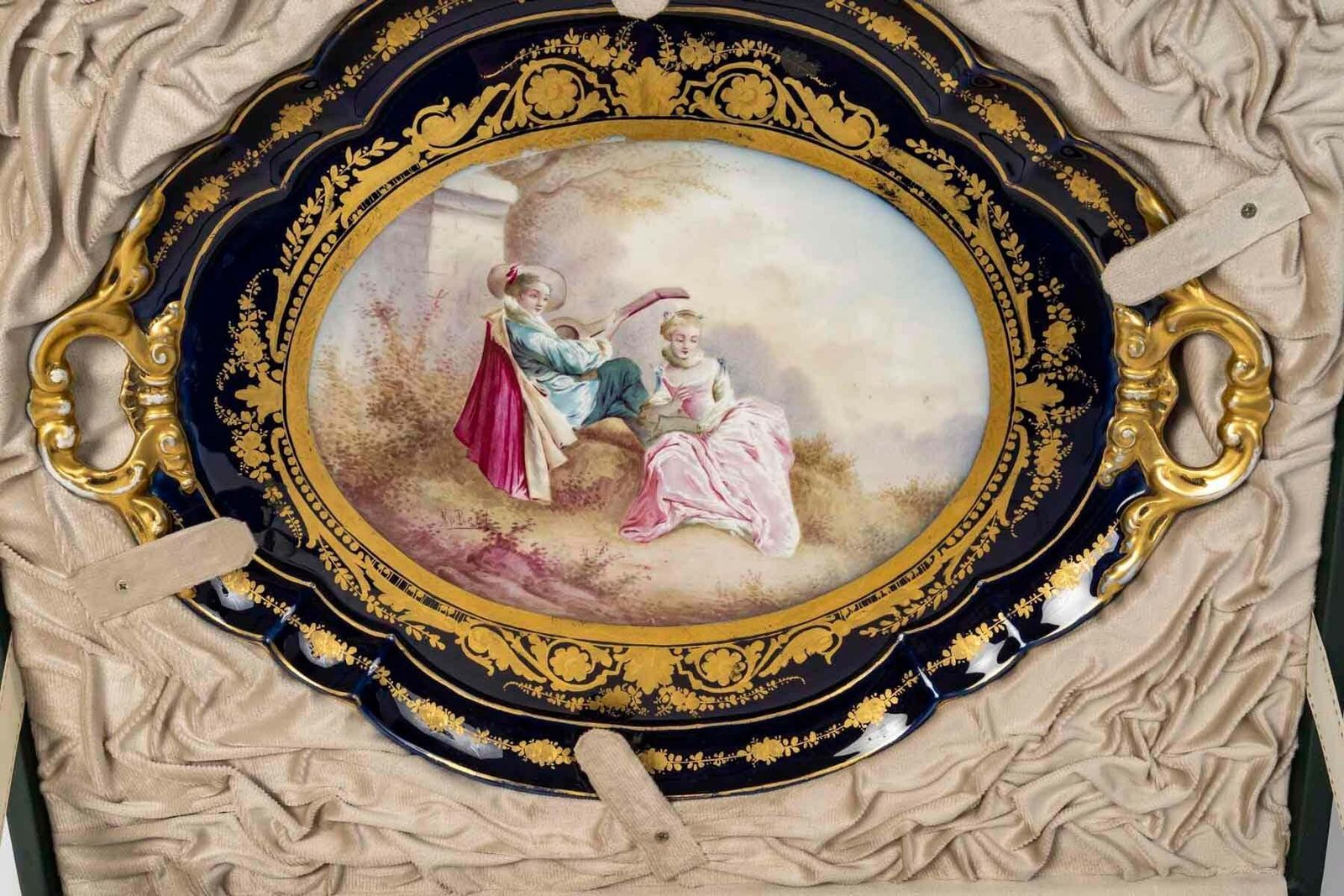 Large Sèvres Porcelain Tea Service, 19th Century, Napoleon III Period. photo Home Decor