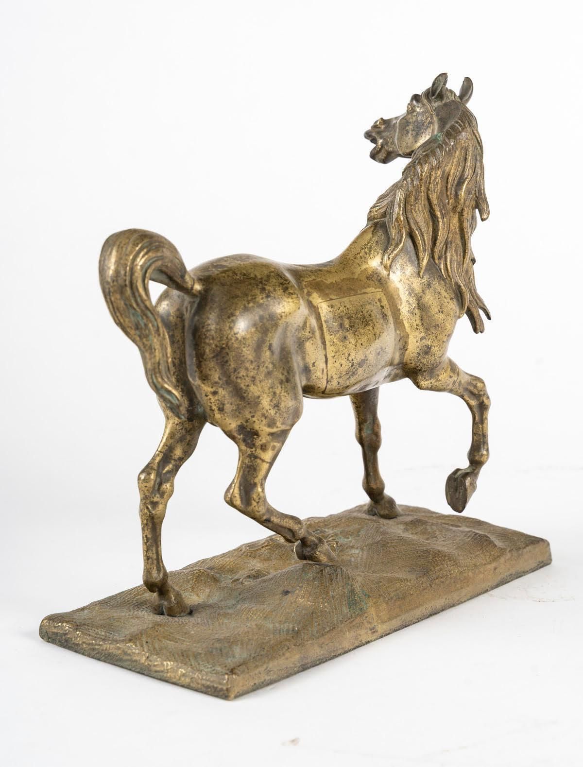Bronze Sculpture Of A Horse, 20th Century. photo vinterior