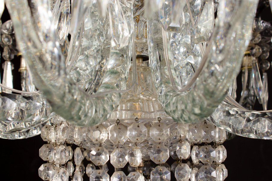 photo furniture 19th Century French Crystal Chandelier, 1880s