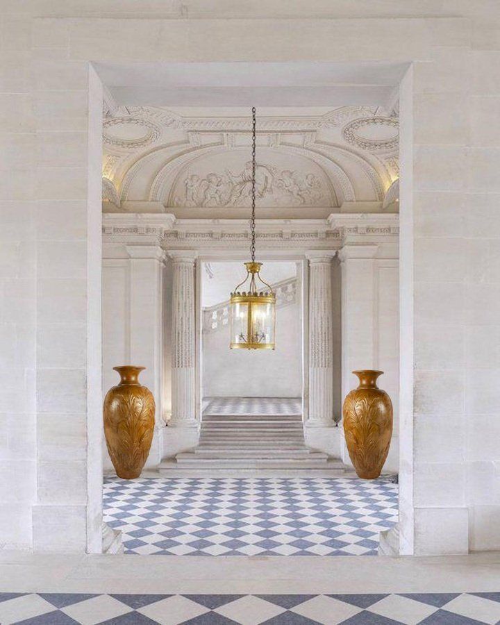 photo vinterior Liberty Monumental Terracotta Vases, 1920, Set Of 2