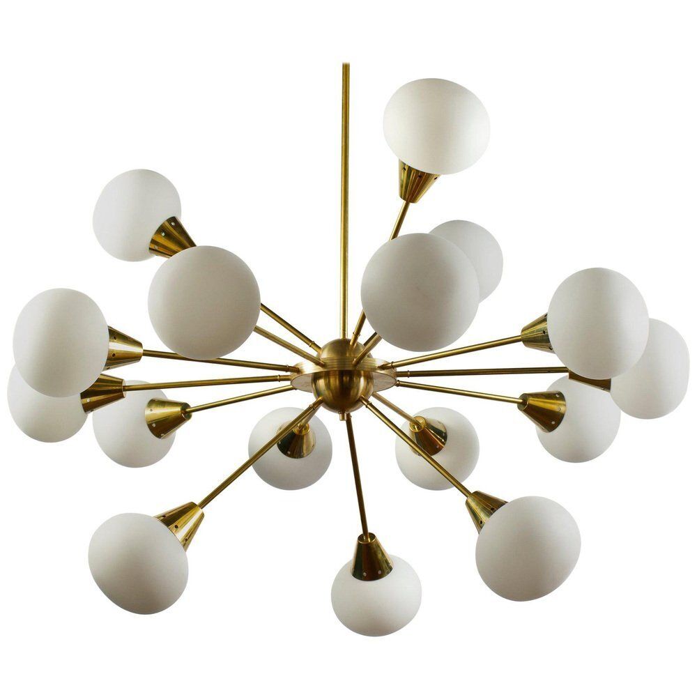 Large Sputnik Chandelier In Brass And Opaline Murano Glass, Italy, 1970s