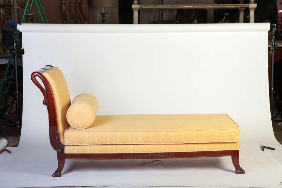 Italian 19th Century Mahogany Swan Neck Chaise Lounge, 1820s photo furniture