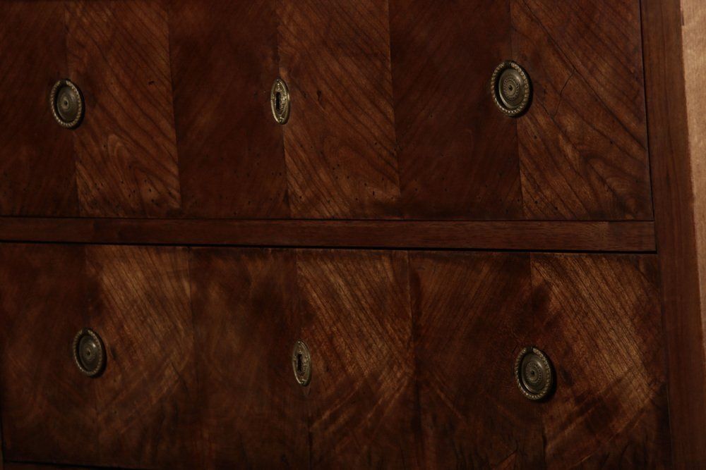 Small Antique Walnut Chest Of Drawers, 1800 photo vinterior