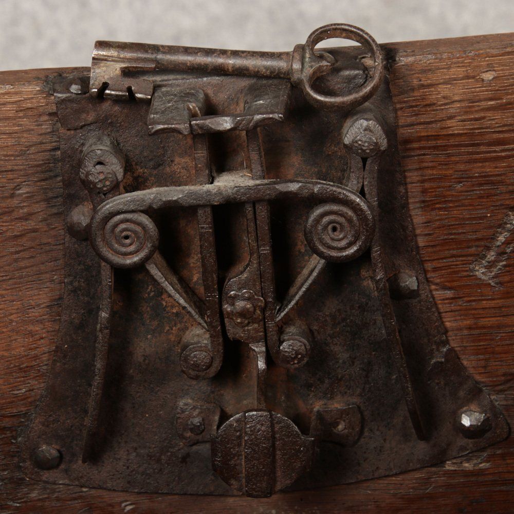 Small Antique Gothic Chest With Iron Bands, 1500 photo 9473.0