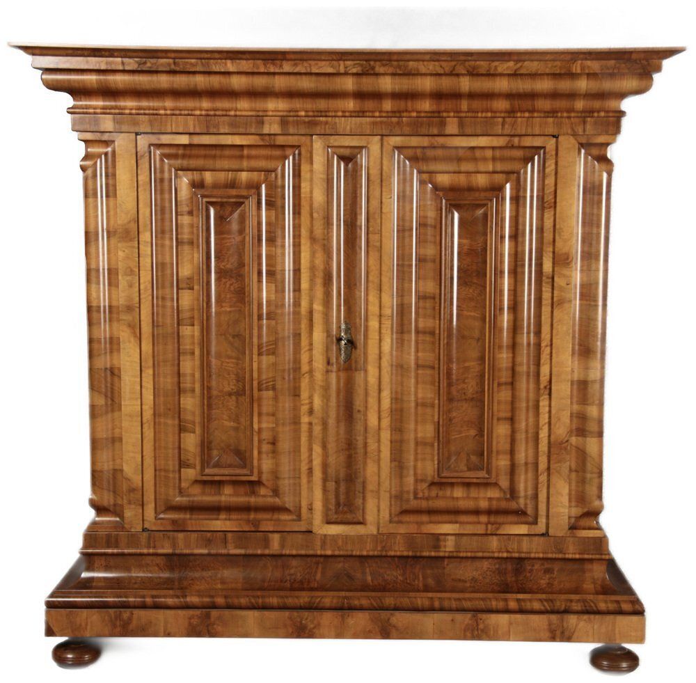 Antique Baroque Wet Wave Cabinet In Walnut, 18th Century