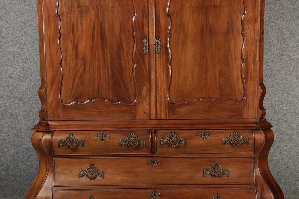 Antique Dutch Baroque Top Cabinet In Walnut, 19th Century photo vinterior