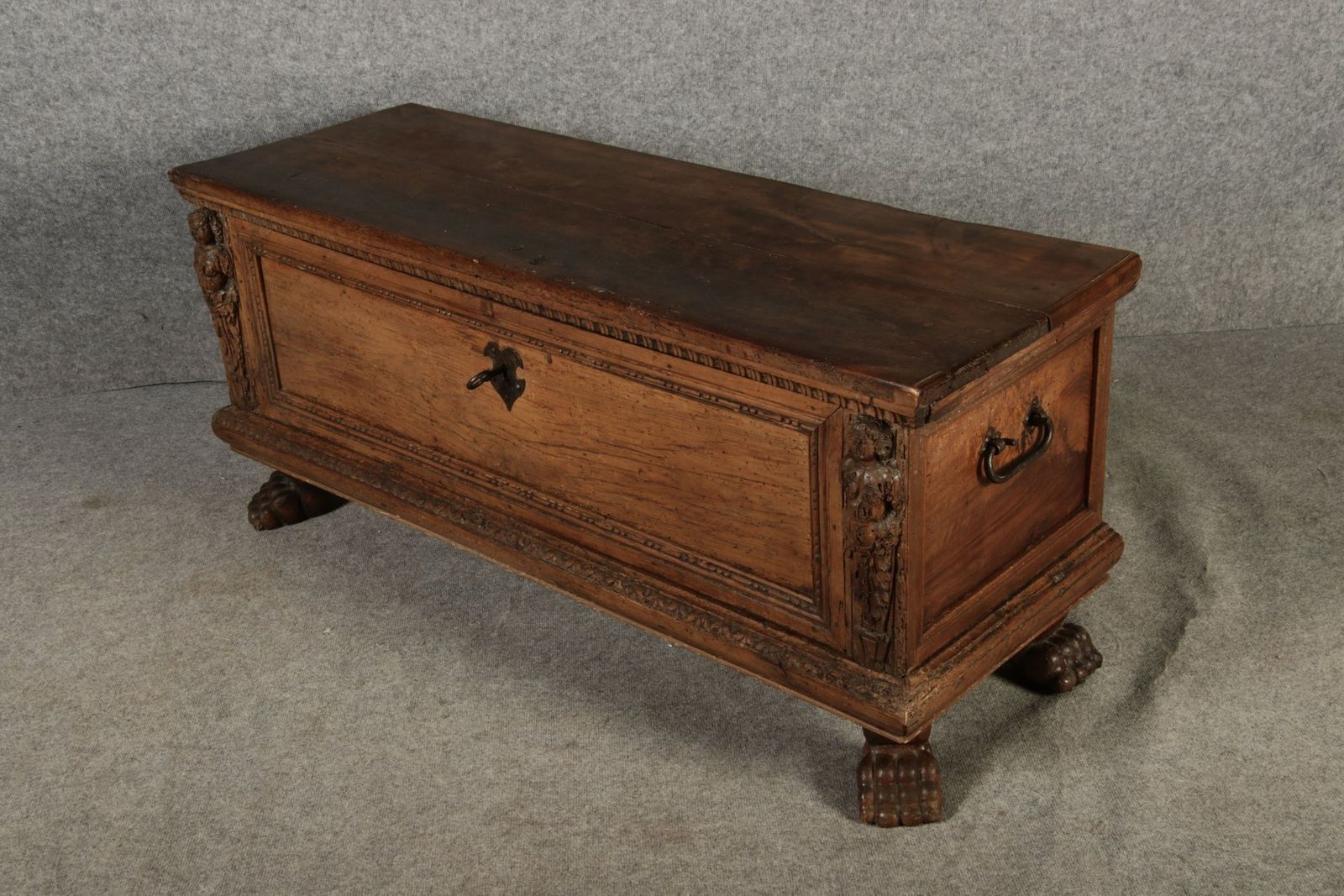 Antique Italian Cassone Renaissance Chest In Walnut, 1700 photo 2752.0