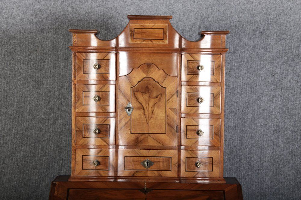 4085.0 Antique 18th Century Baroque Tabernacle Secretary In Oak With Walnut Veneer, 1730s photo
