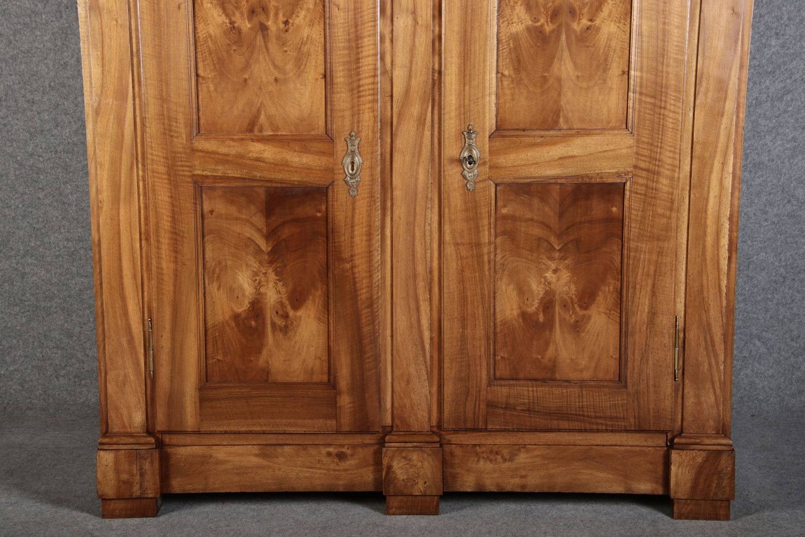 Antique Biedermeier Walnut, 1800s photo vintage