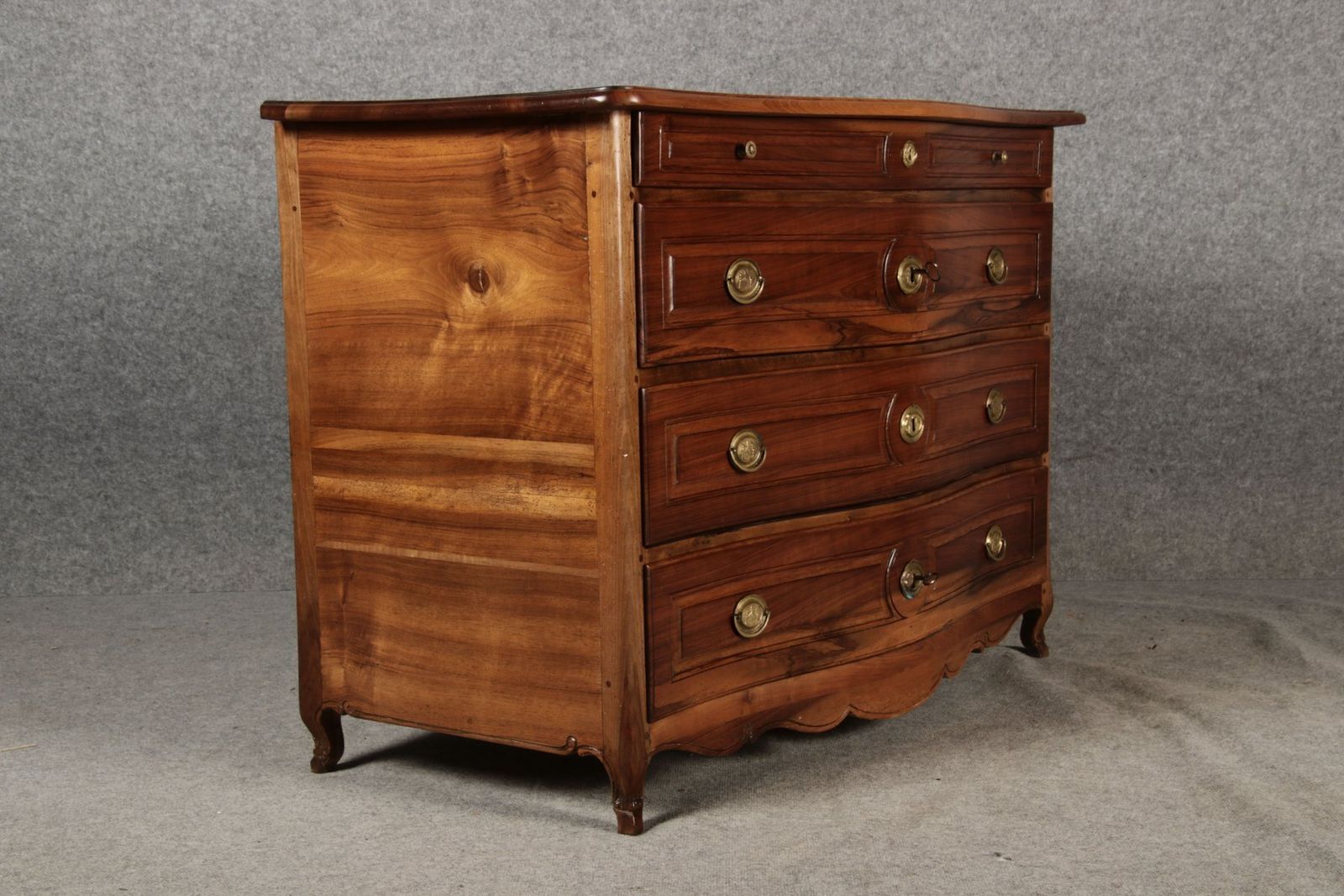 Furniture 18th Century Baroque Chest Of Drawers In Walnut, 1760s photo