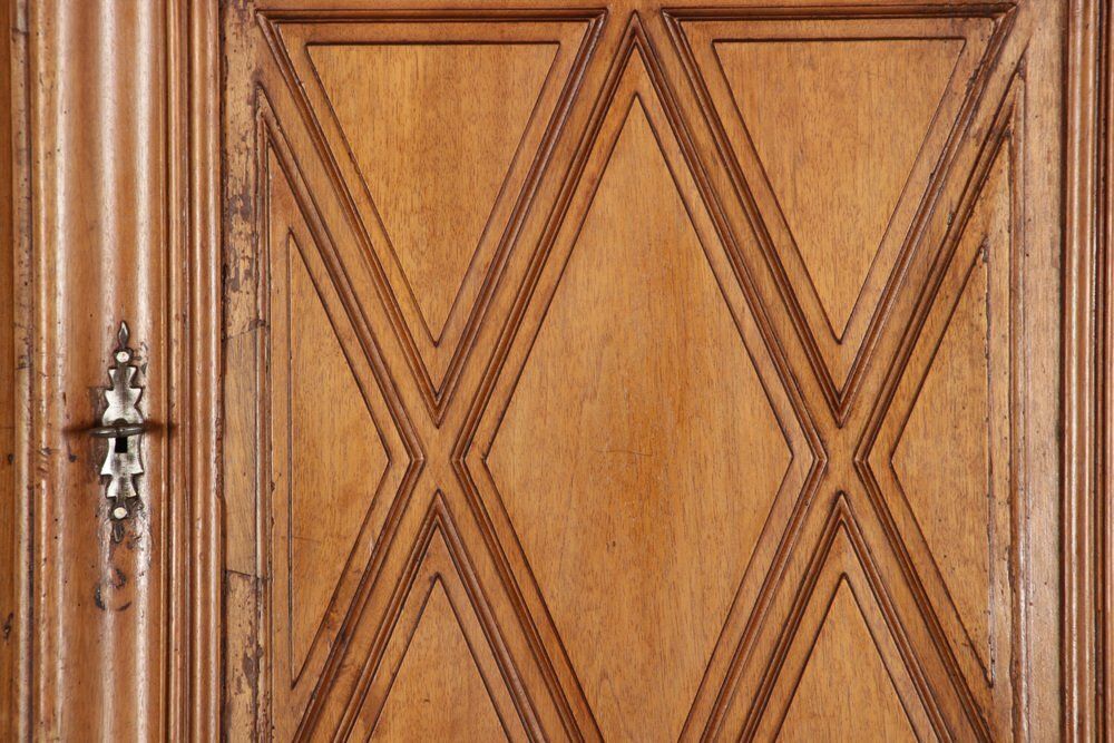 2752.0 Baroque Narrow Cabinet In Walnut, France, 1700s photo