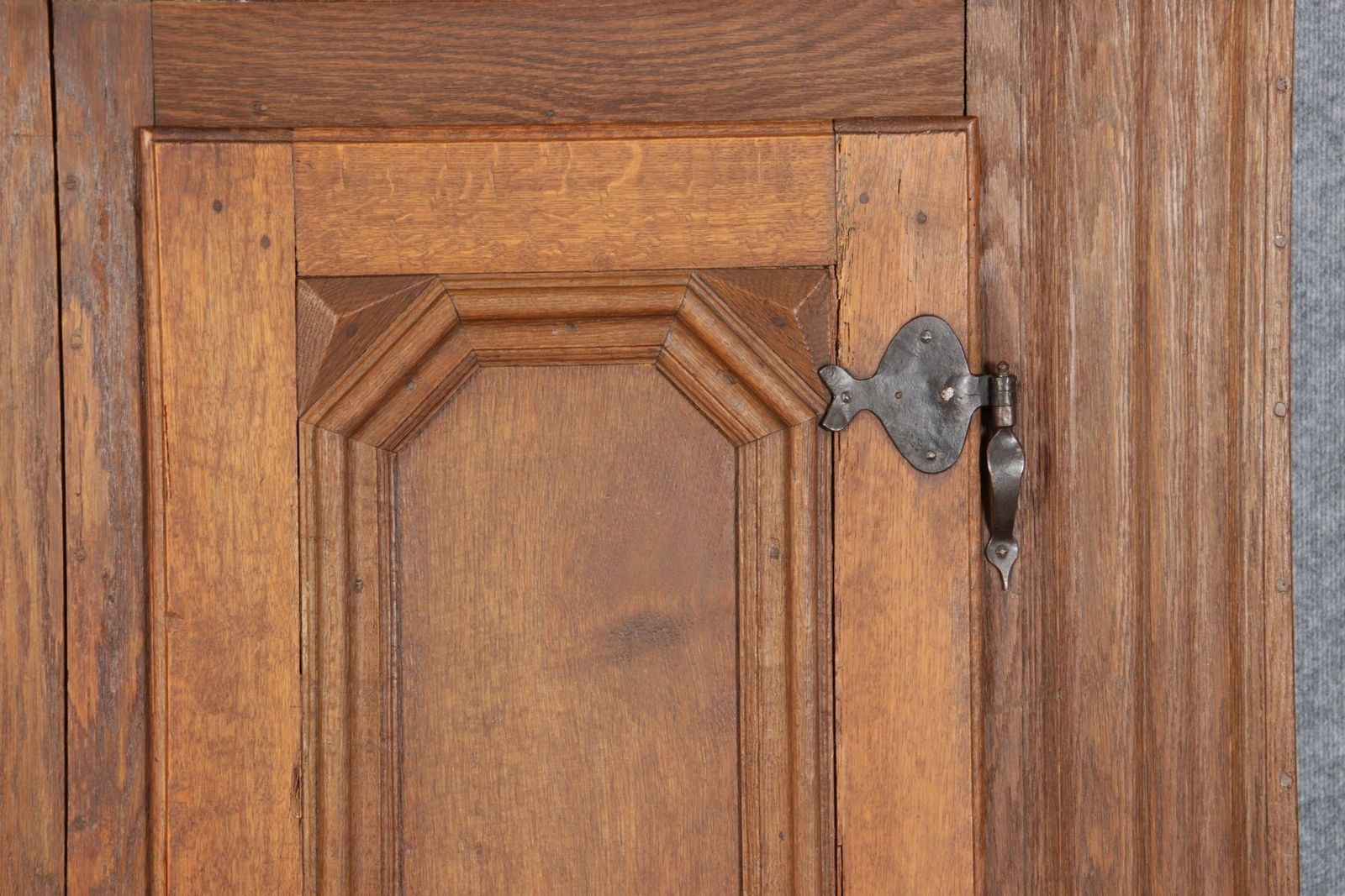 Furniture Antique Baroque Cabinet In Oak, 1770 photo