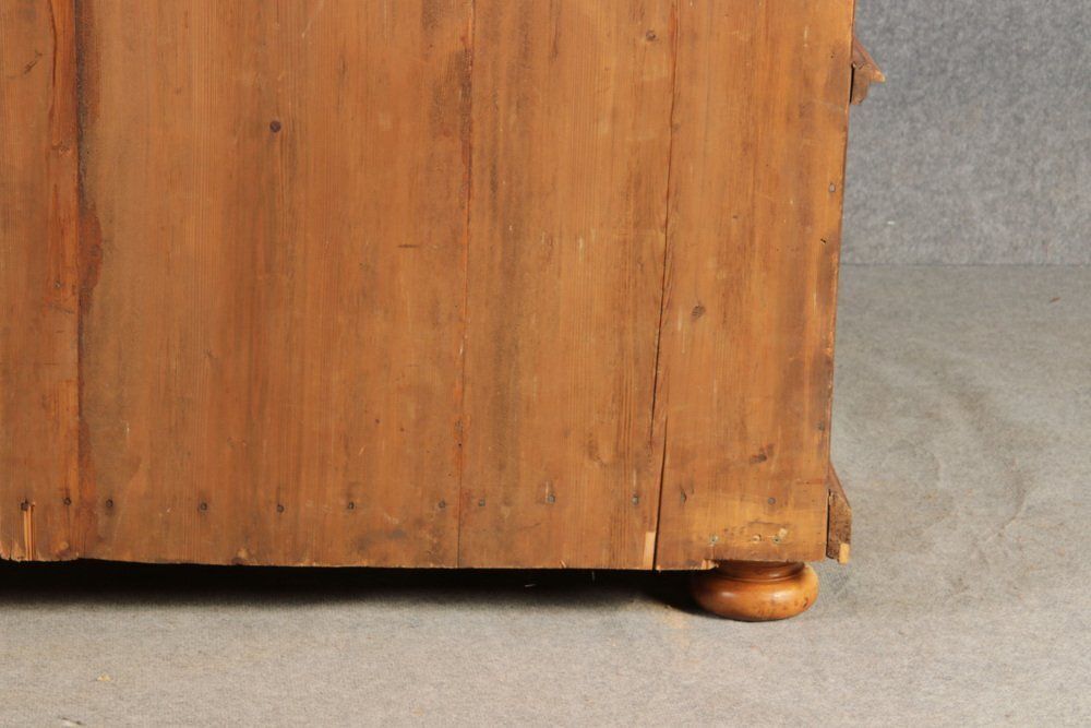 Furniture Antique Baroque Cabinet In Walnut With Corkscrew Columns, 1690 photo