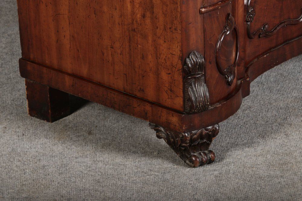 Narrow Chest Of Drawers In Mahogany With Cast Iron Candlesticks And Mirror, 1860s photo vinterior