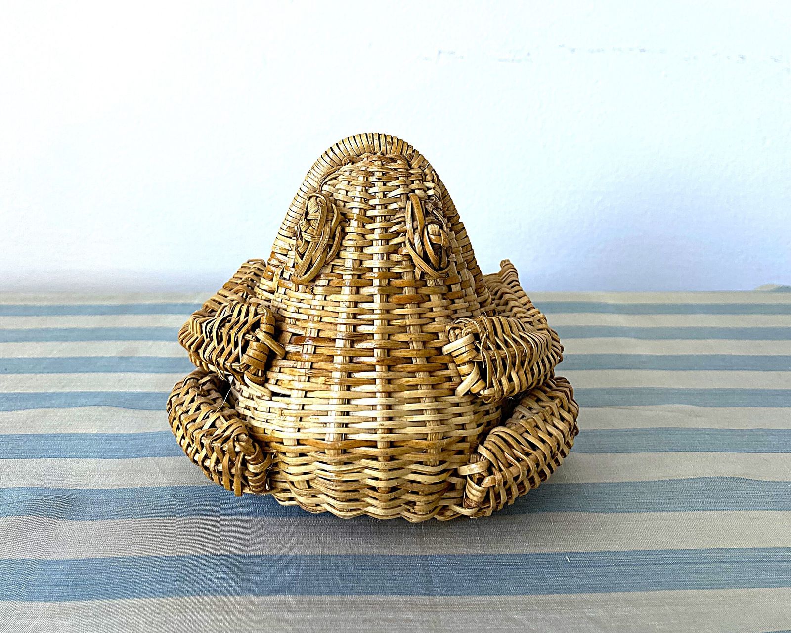 Amazing Mid Century Modern Small Wicker Frog Basket Olivier Cajan photo for sale