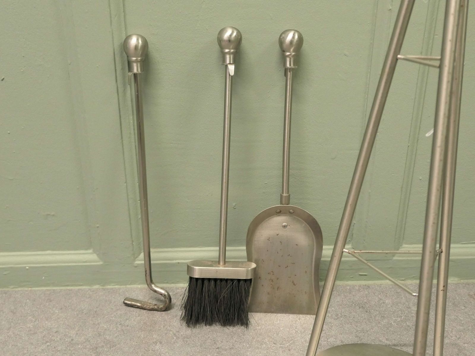 Stylish Modernist Steel Fireside Companion Set, Fireside Tools photo Home Fixtures