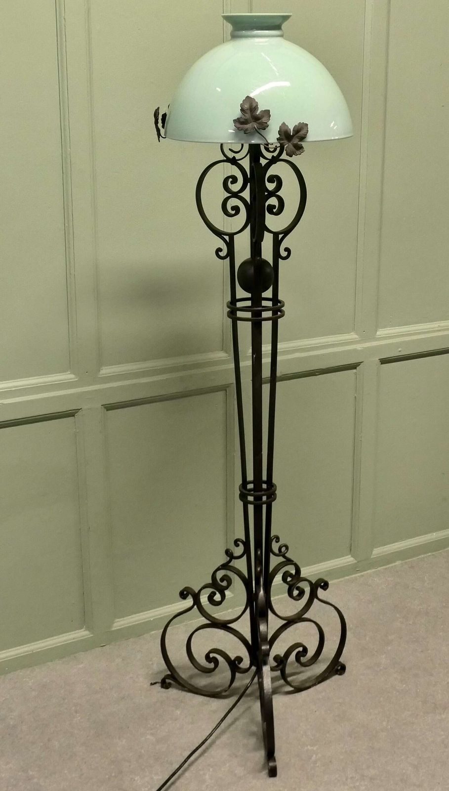 Decorative Wrought Iron French Floor Lamp photo buy