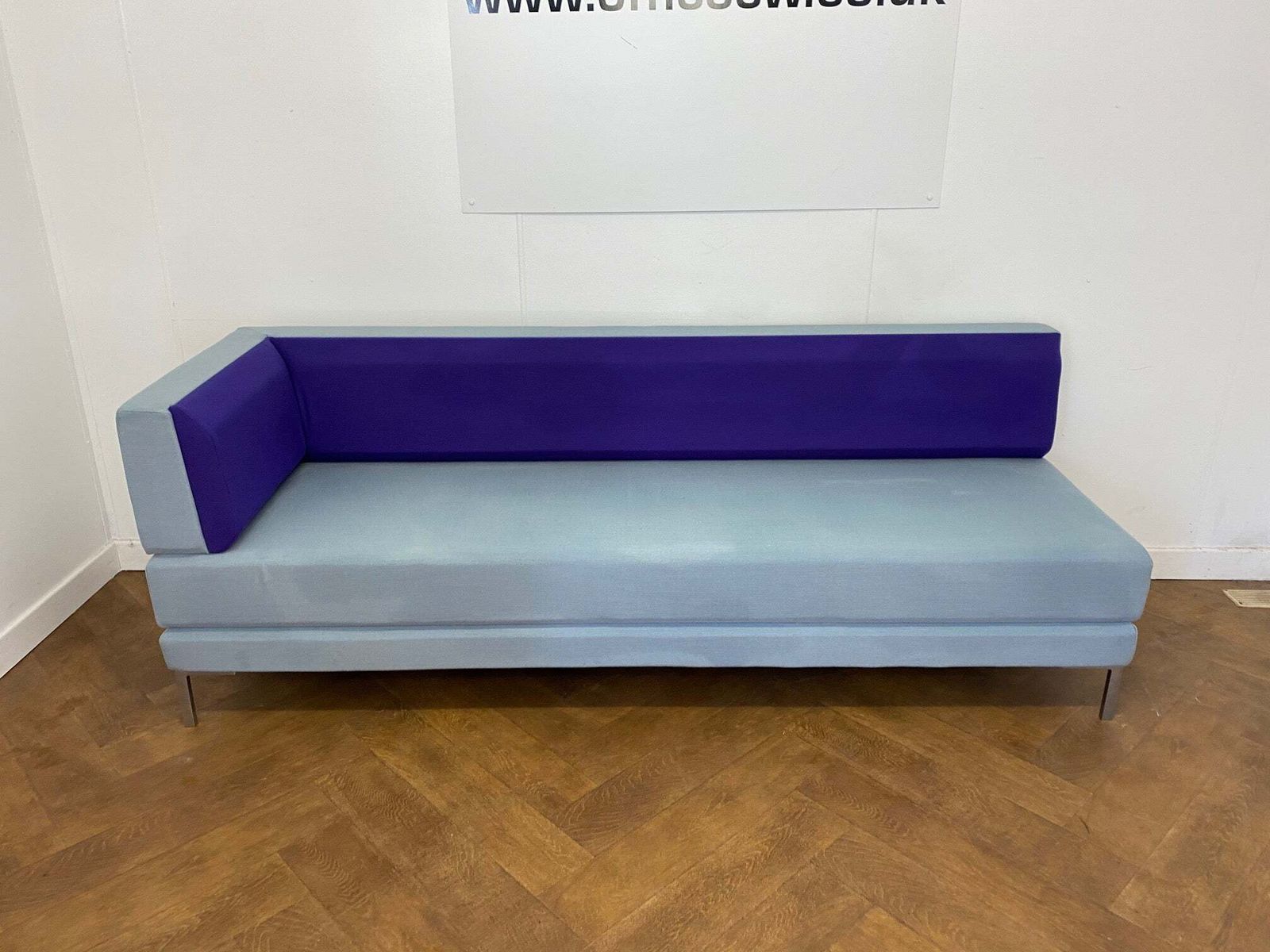 Used Ocee Henray Lb3r Low Back Office Sofa Booth Seating photo for sale
