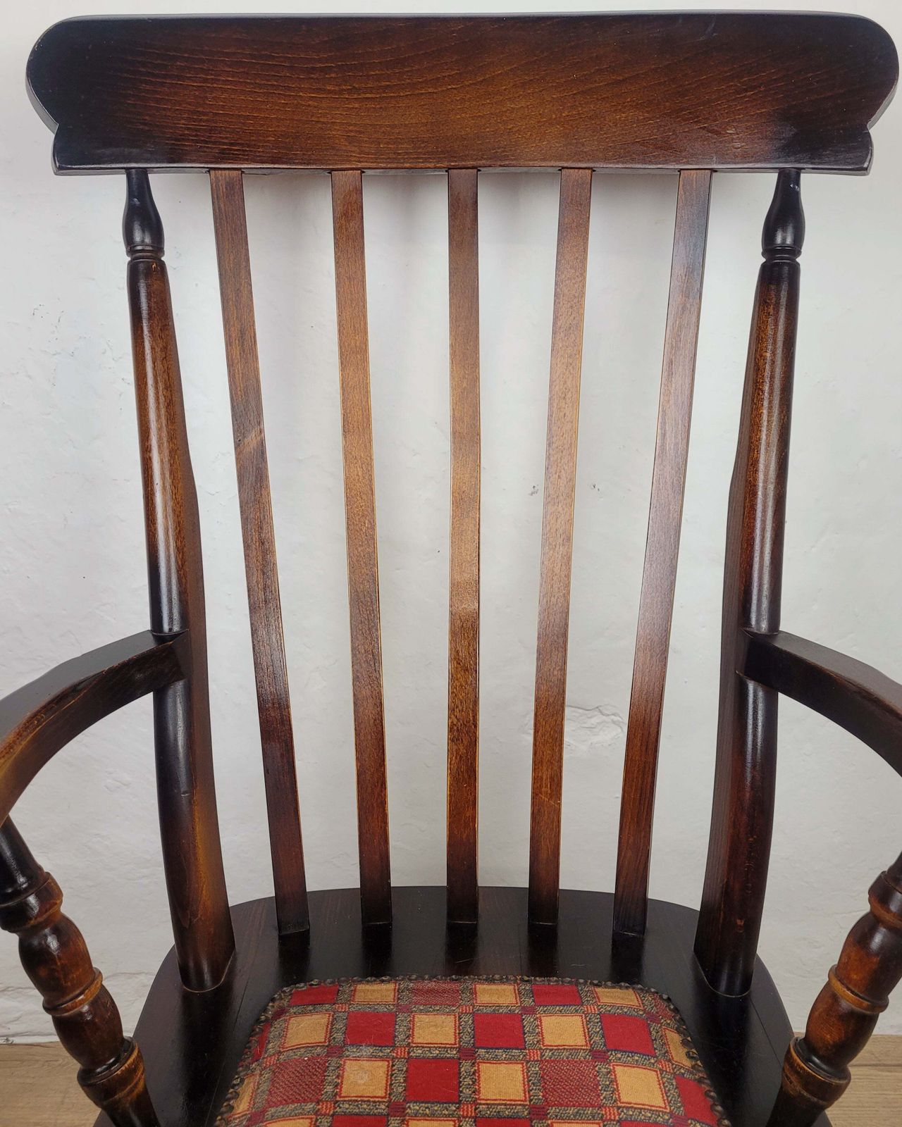 photo furniture Victorian Windsor Armchair Yorkshire Elm Beech Highback 19thc