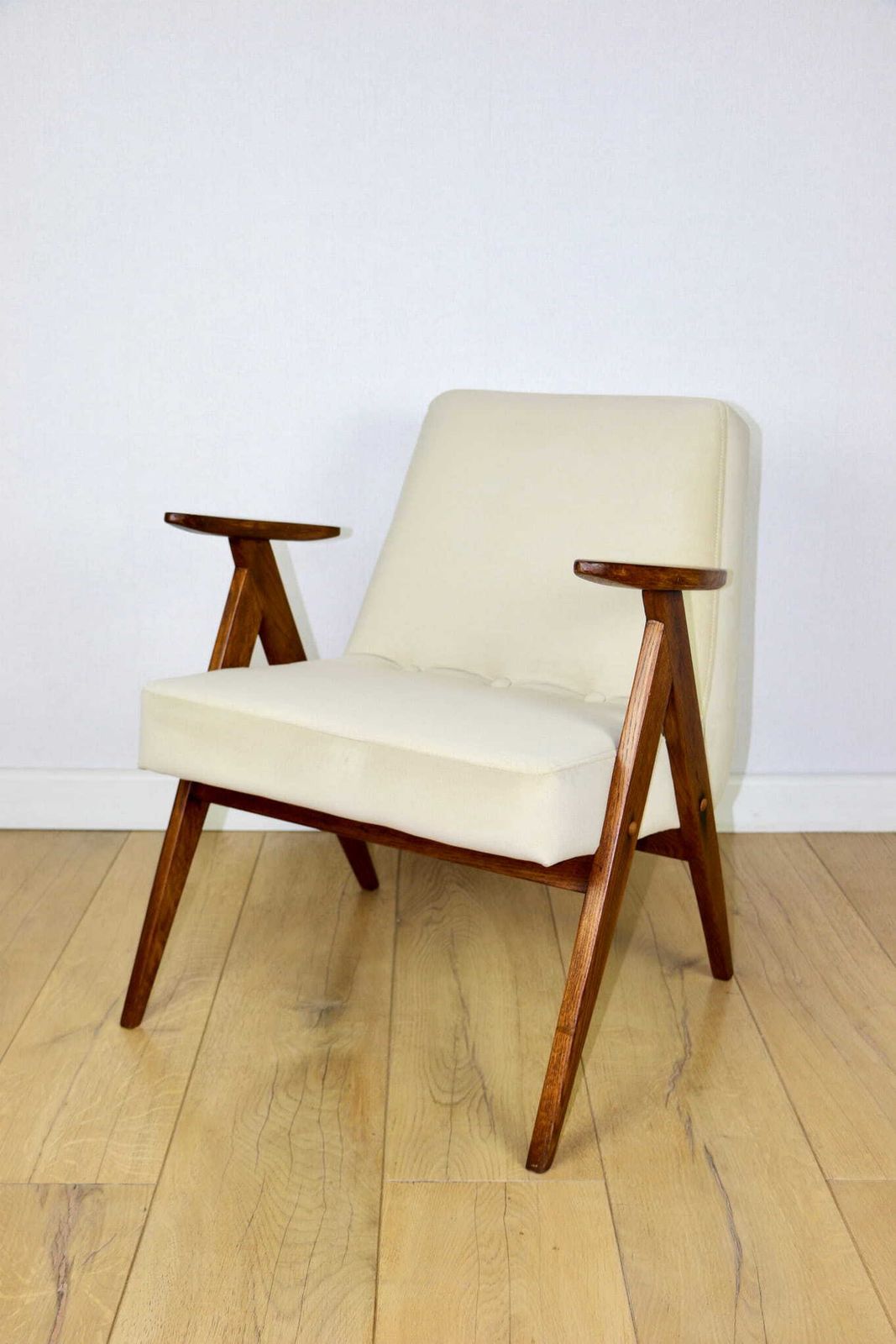 Chierowski 366 Armchair, 1970s Beige Dark Oak 1970s photo vintage