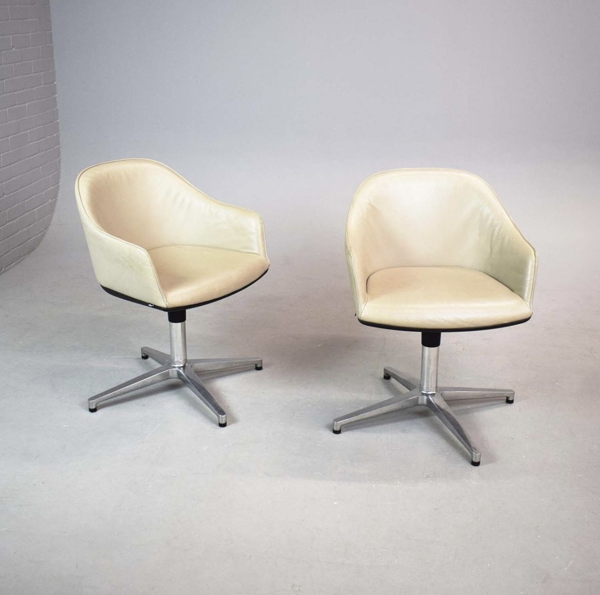 Furniture Vitra Leather Softshell Chair By Ronan & Erwan Bouroullec (Circa 1990) photo