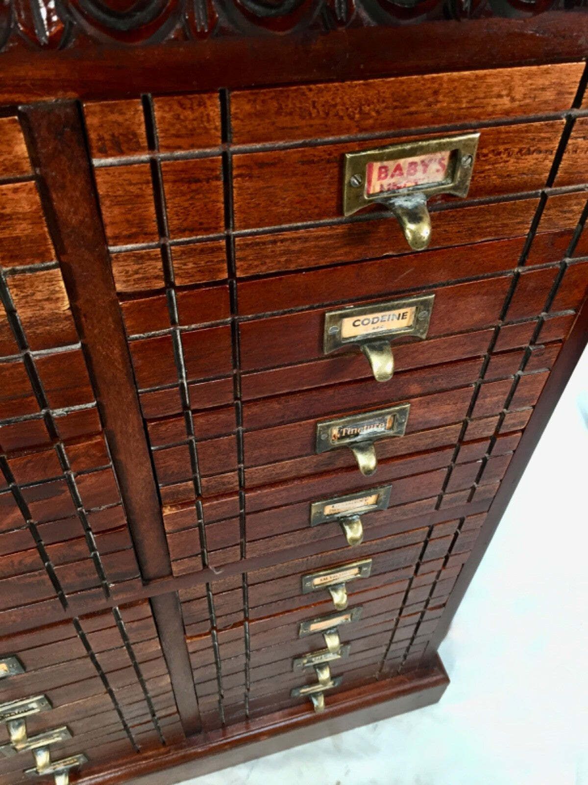 photo furniture Antique Large Wooden Apothecary Drawer Unit / Storage Filing Cabinet Chest C1900