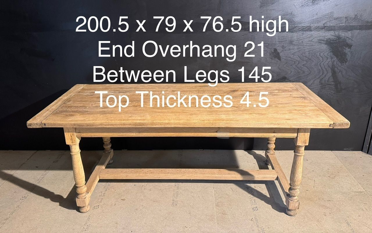 photo furniture Oak Farmhouse Dining Table
