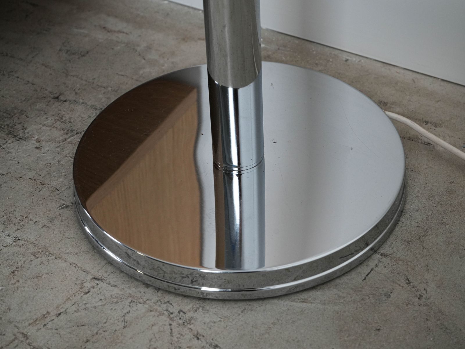 Metal Floor Lamp, Space Age, Manufactured In Italy photo buy