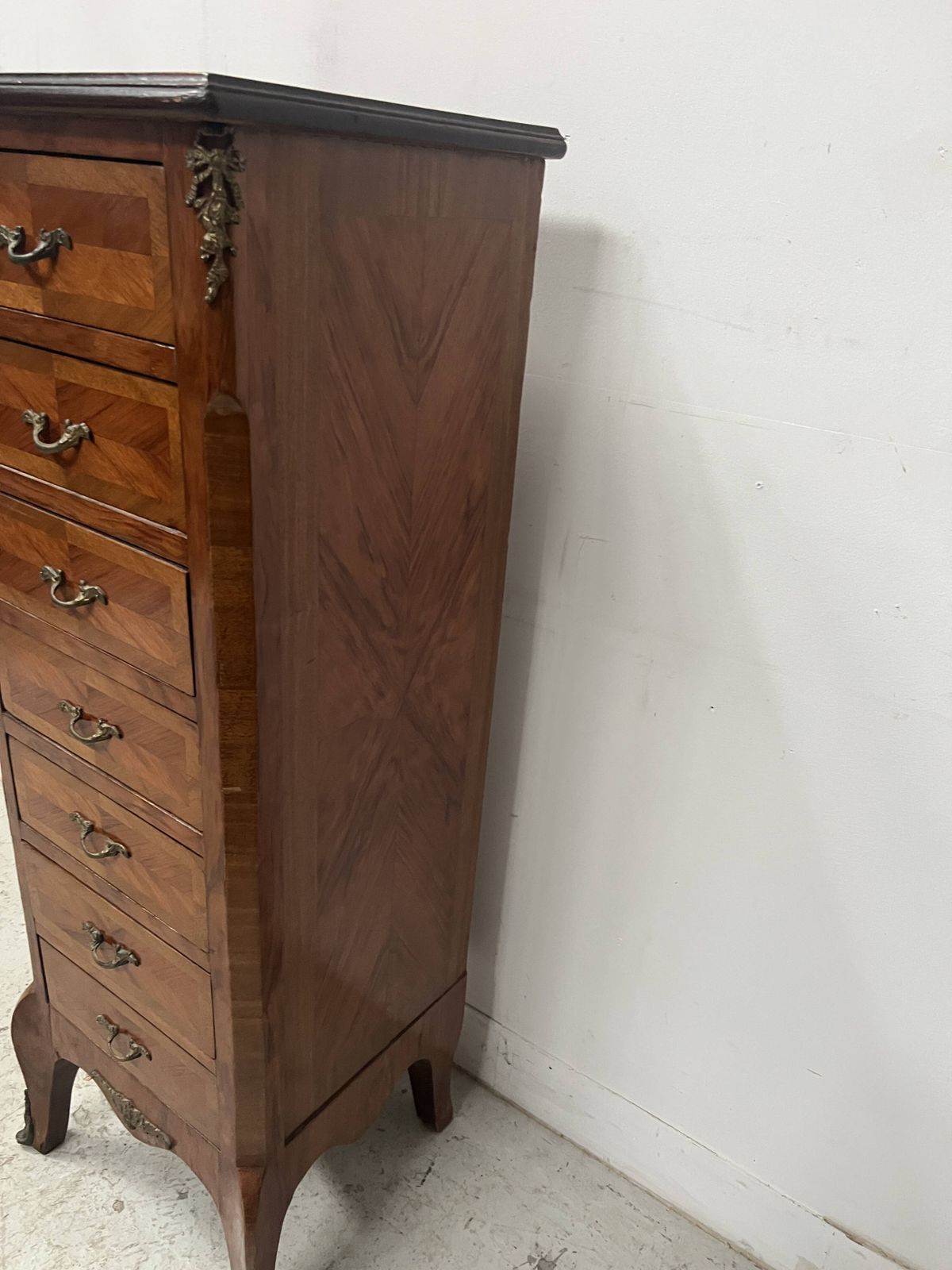 Louis XV Style Seven Day Chest In Rosewood Veneer 20th Century photo vinterior