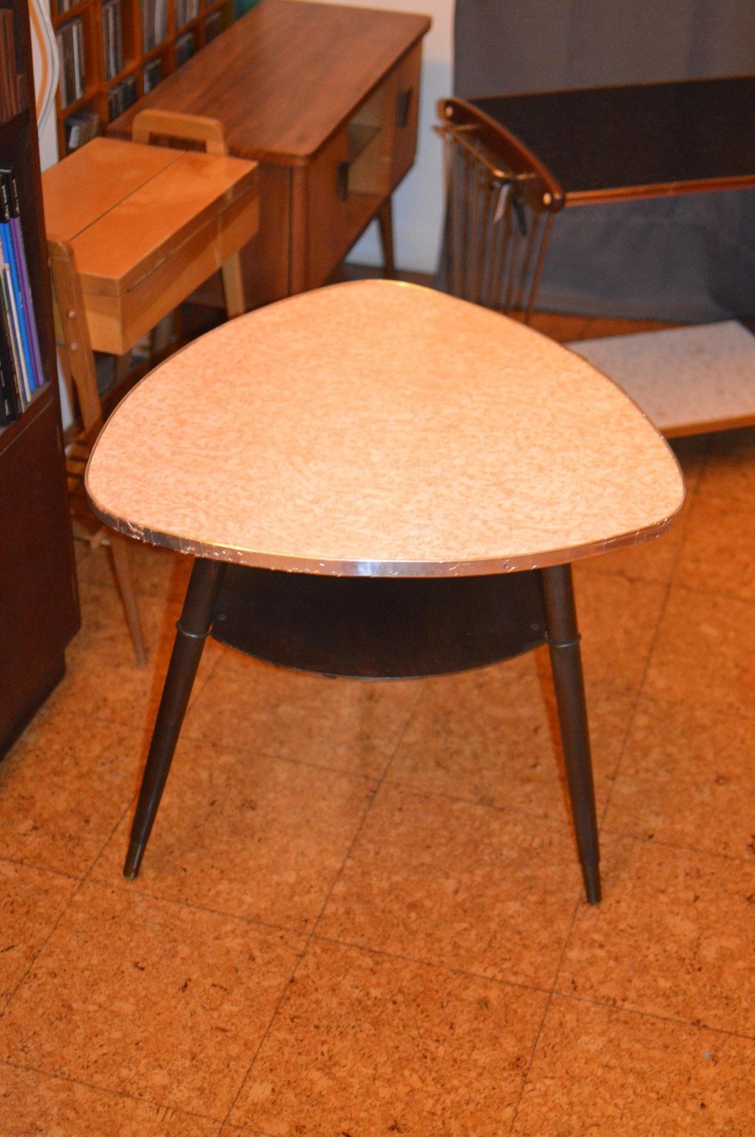 Vintage 50s Mid Century Nordic Modernist Rockabilly Desk Tripod Desk photo vinterior