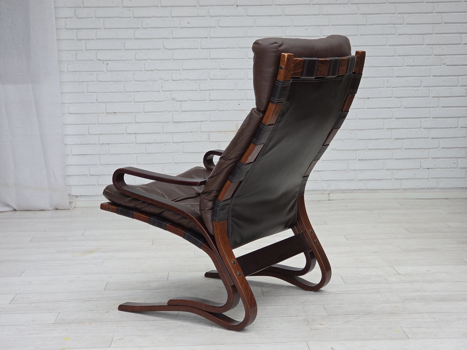 photo buy 1970s, Norwegian Design By Erde & Nordhal Solheim, Lounge Chair, Model "Kengu".