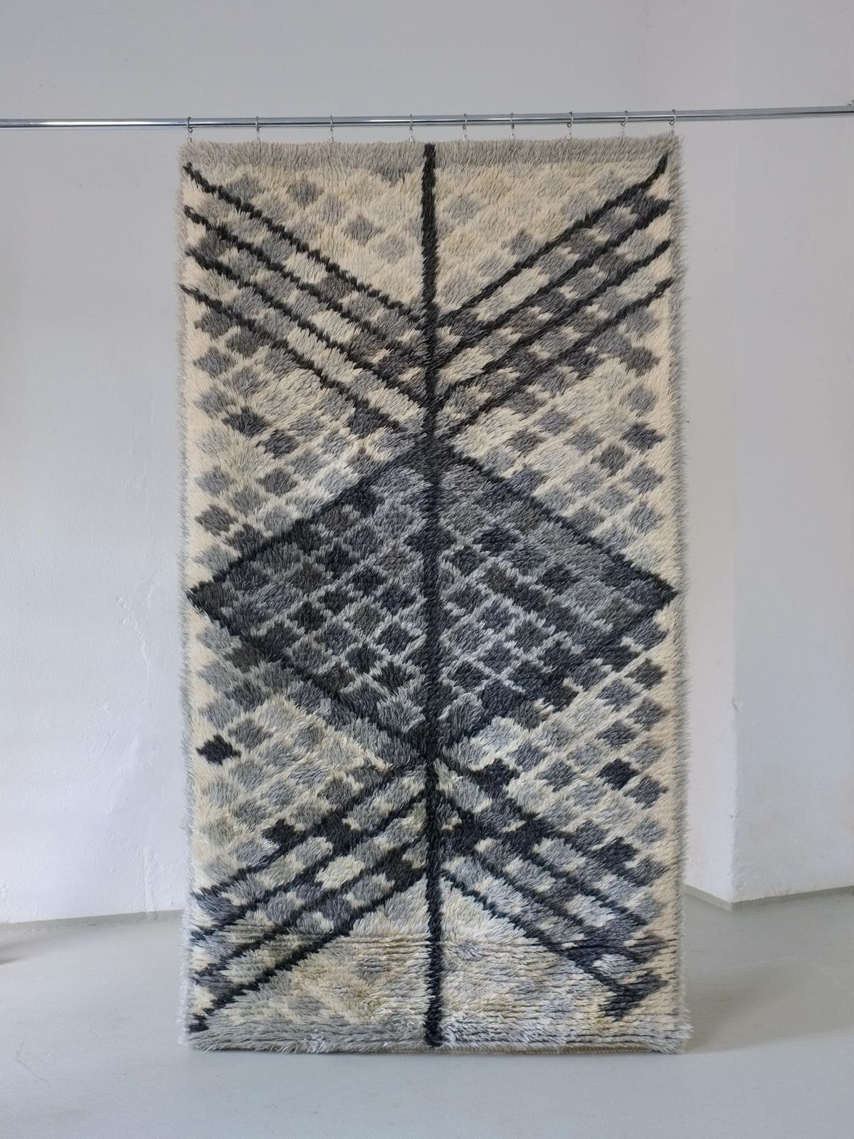 Mid Century Gray Wool Rya Rug | Sweden | 1960s