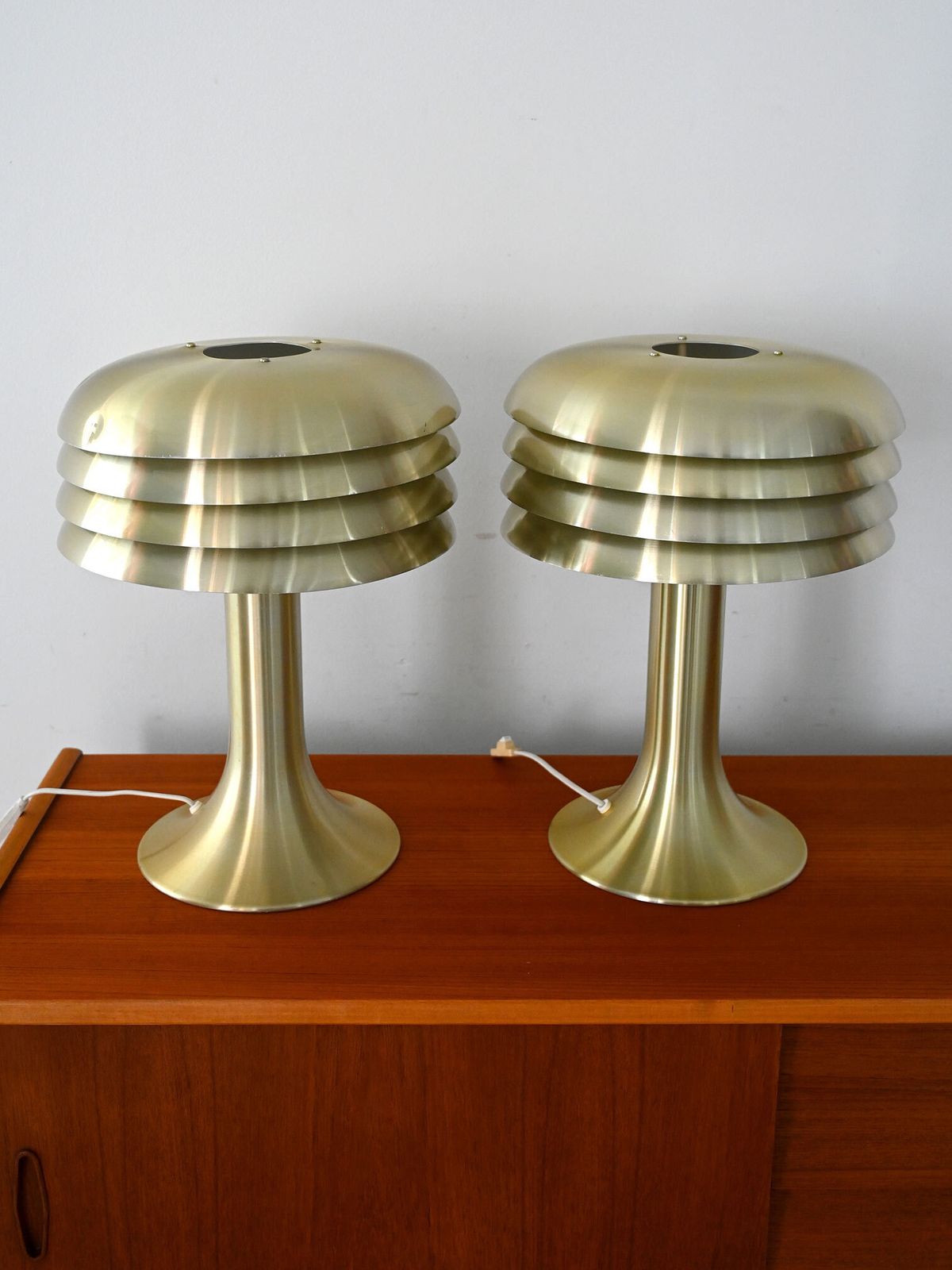 Pair Of Bn 26 Lamps By Hans Agne Jakobsson photo Lighting