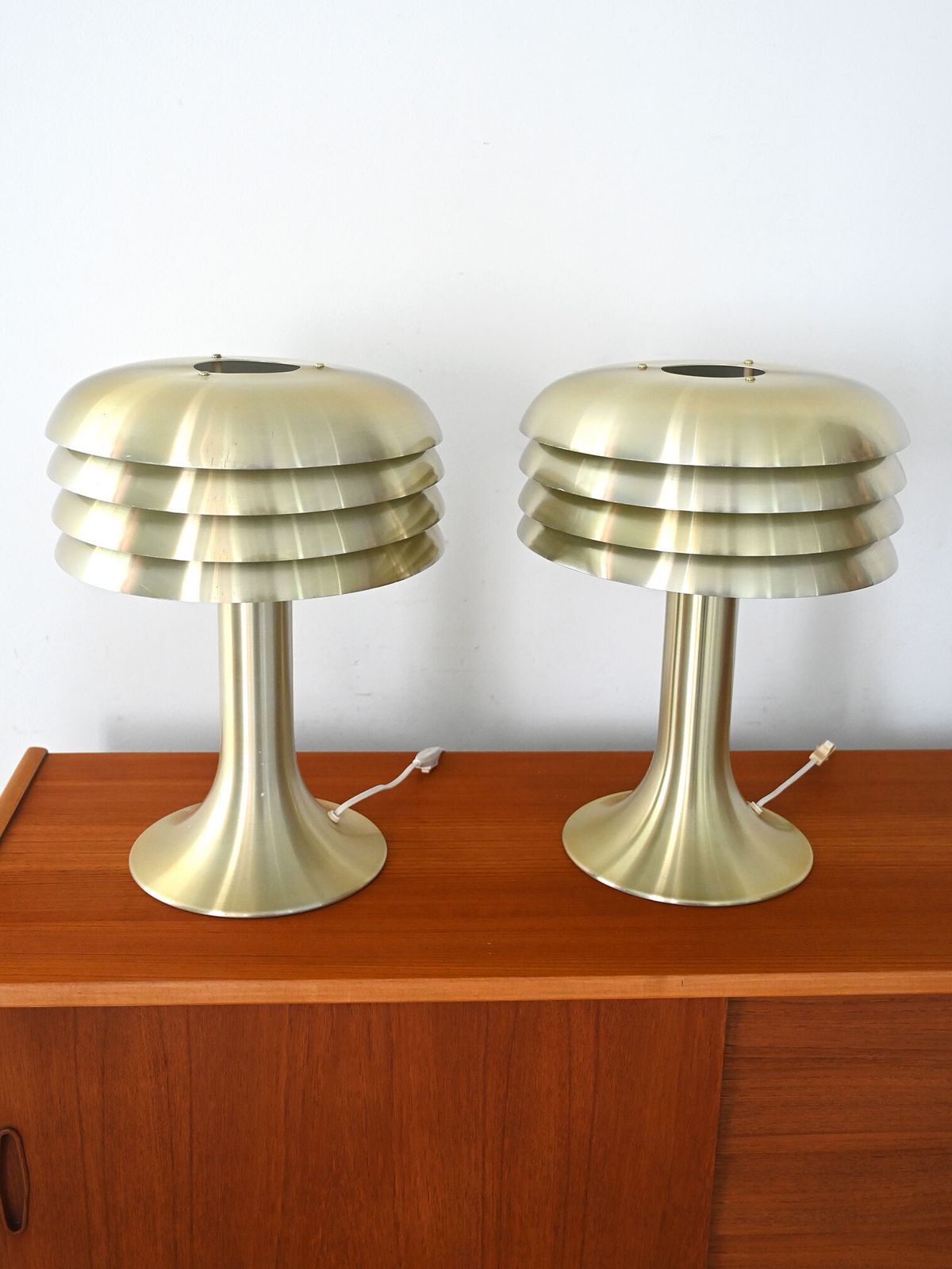 Pair Of Bn 26 Lamps By Hans Agne Jakobsson photo vinterior