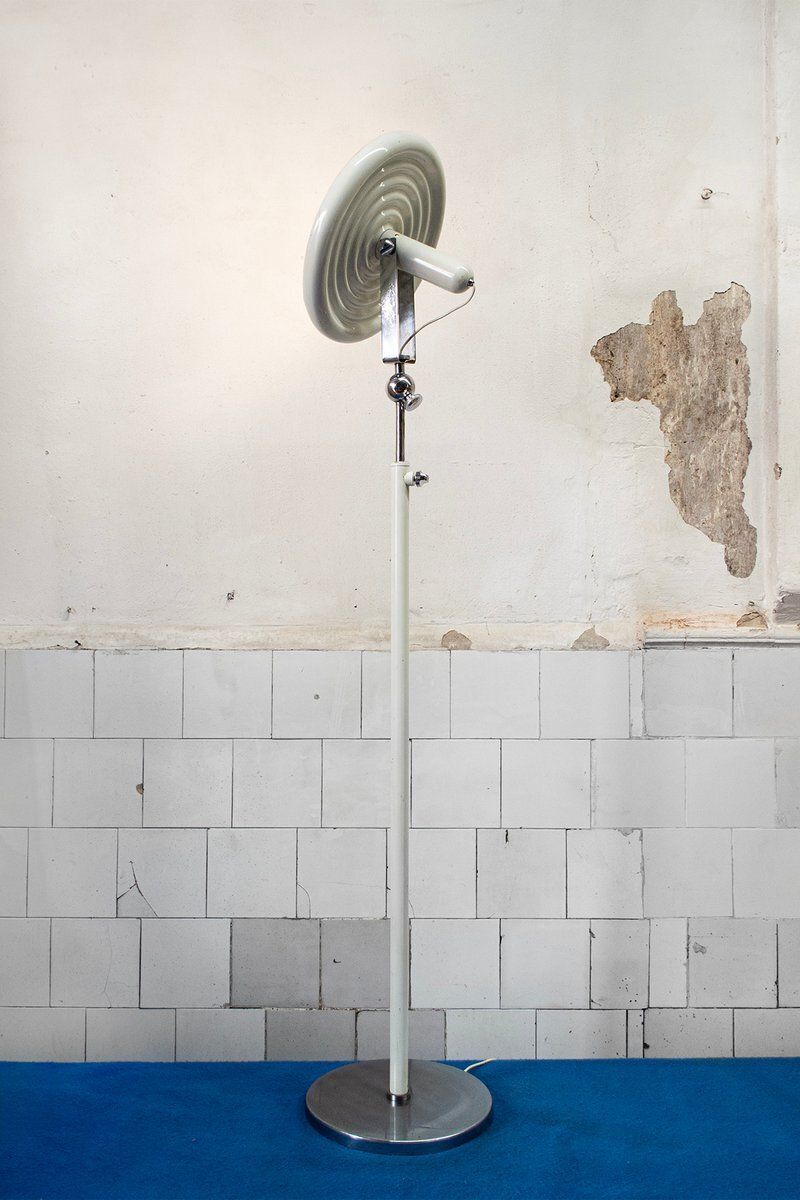 Space Age Vloerlamp, Italië, Jaren 1970 photo furniture
