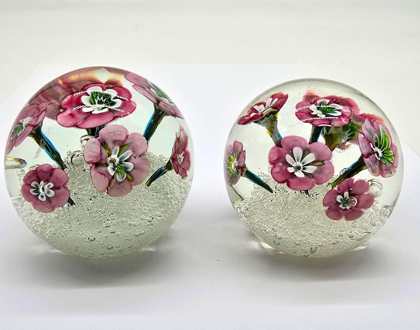 A Stunning Pair Of  Italian Murano Glass Paperweights, Circa 1930 photo vinterior